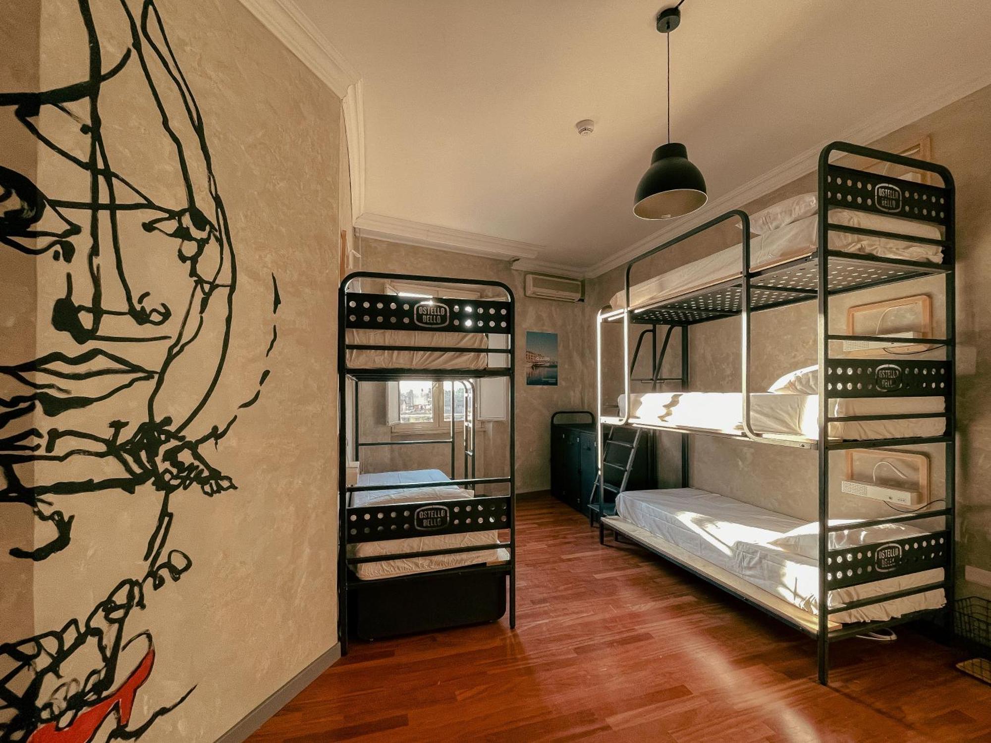 Colosseo Hostal Roma